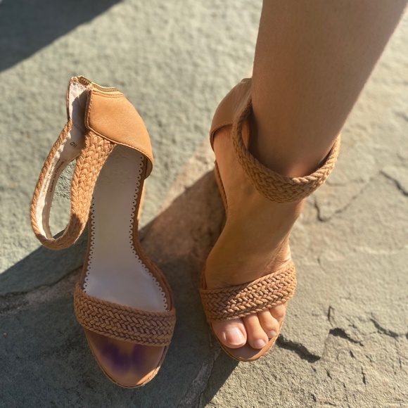 Woven Cork 4" Wedge - Picture 3 of 3